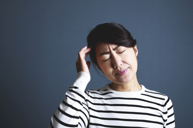 頭痛やめまいでお悩みの方のイメージ